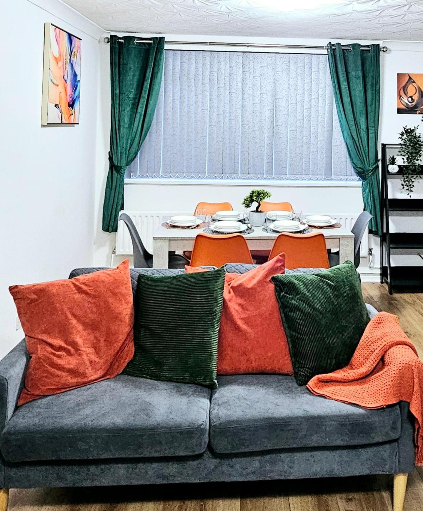 Lushstay Telford - Families, Contractors & Group Of Friends, Long Term Stay Zewnętrze zdjęcie