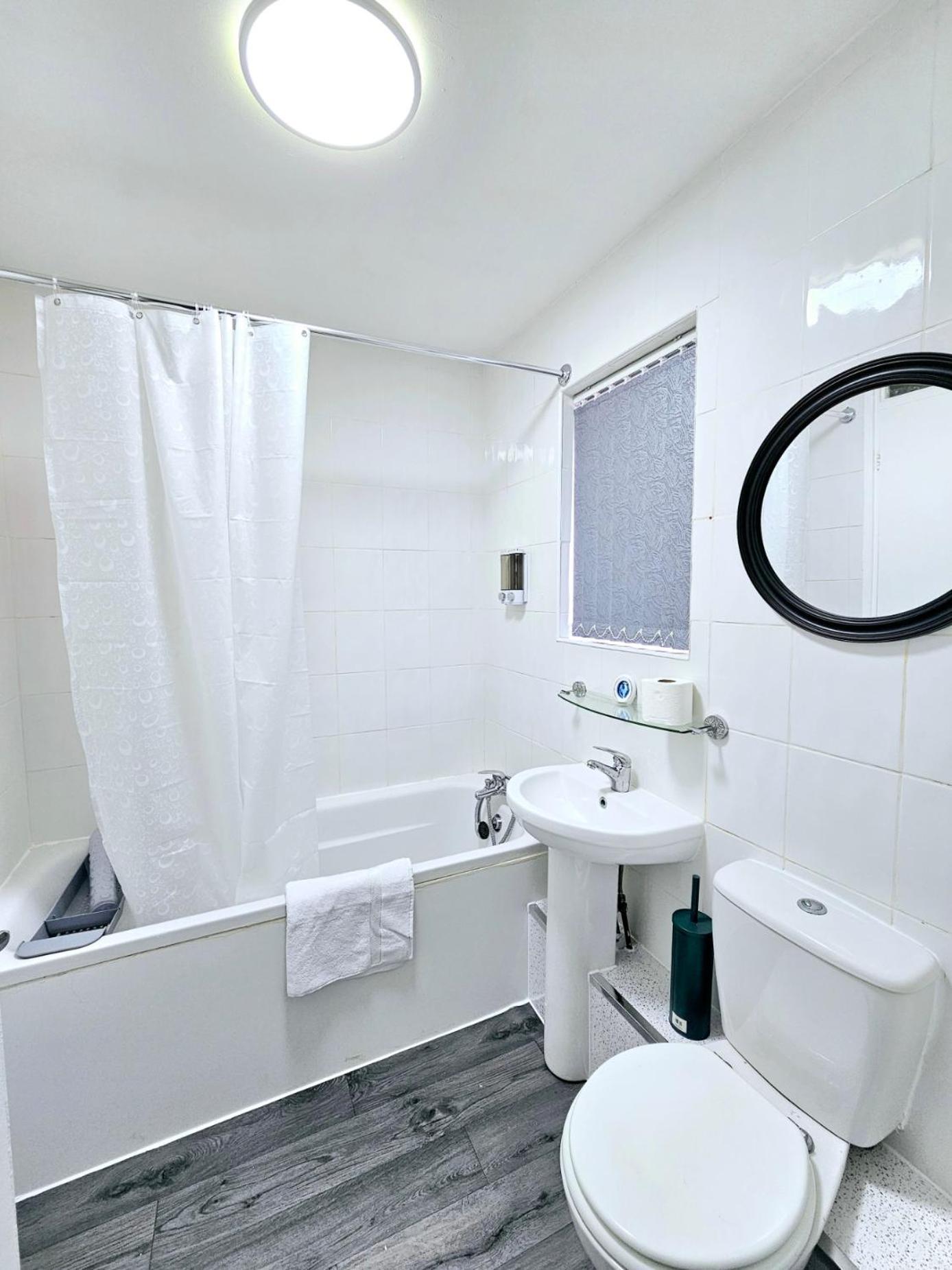 Lushstay Telford - Families, Contractors & Group Of Friends, Long Term Stay Zewnętrze zdjęcie